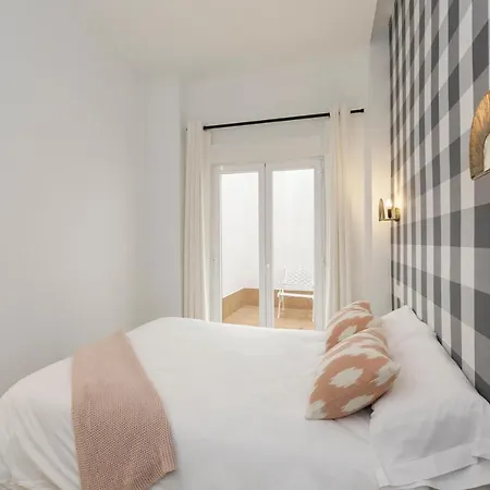 Hi Room - Smart Apartments - He 0-2